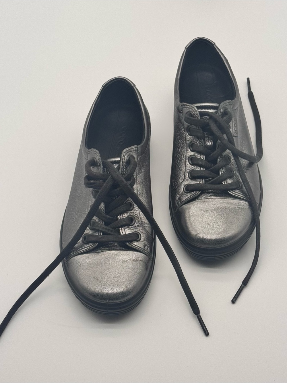 Ecco soft 7  Metallic- Gray Silver Leather Casual Shoes